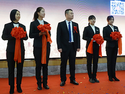 會(huì)計(jì)培訓(xùn)部?jī)?yōu)秀員工頒獎(jiǎng)